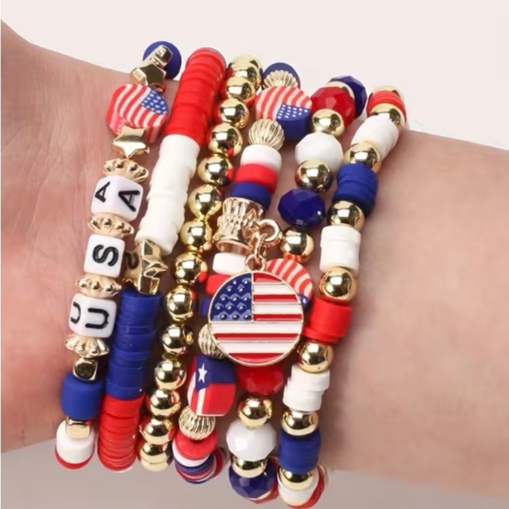 Patriotic  Beaded Bracelet Set - Picture 4 of 6